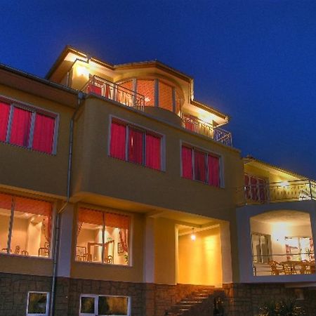 Shipka It Hotel المظهر الخارجي الصورة